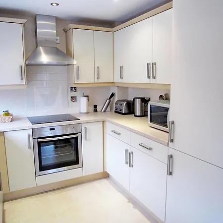 4 Crambeck Court * York
