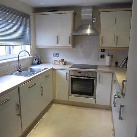4 Crambeck Court *
